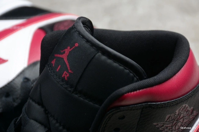 Jordan  1 Air Mid Bred Toe 554724-066 0522